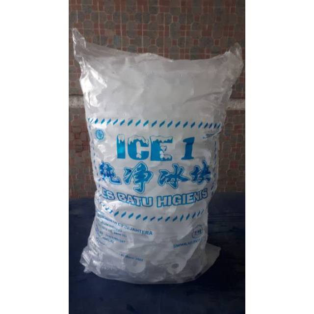 

es batu crystal ice batu kristal (BACA DESKRIPSI) surabaya ice tube kristal kemasan +-5kg