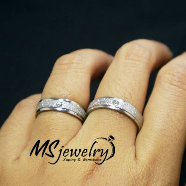 Cincin Couple Monel Pasir Permata Sepasang Dan Ukir Nama Dalam