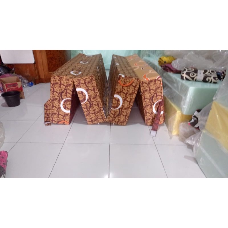 Inoac kasur lipat 120x200x20 eon d23
