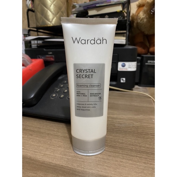 Preloved Wardah Crystal Secret glowing Flek AHA Sabun Foaming Cleanser Wajah Pemutih Pencerah COD