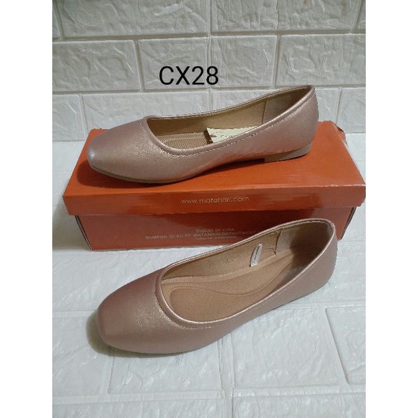 Connexion Sepatu Flat Perempuan / Flatshoes Kerja Branded /  Sepatu Polos Kuliah Wanita