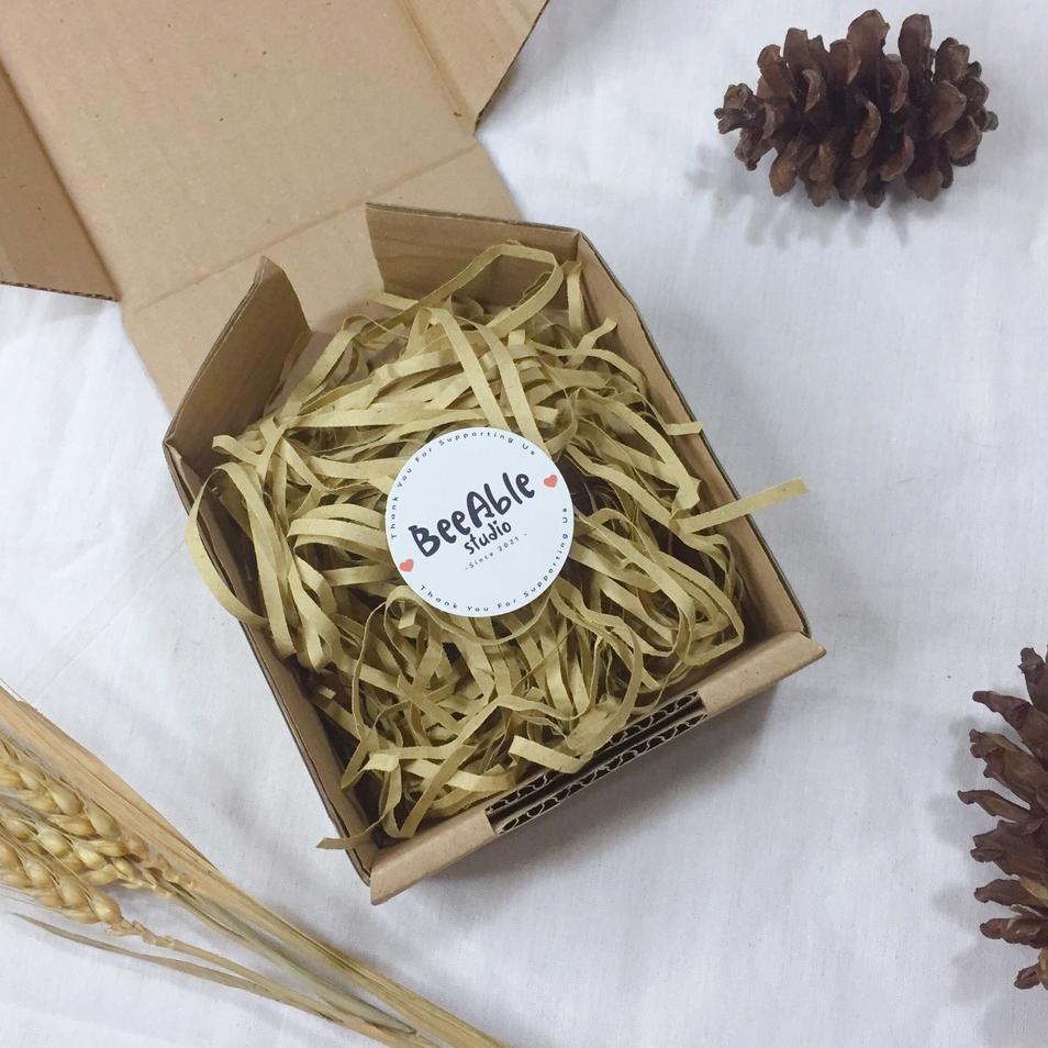 

Bestseller DRJ9E [per 1gr] Kertas Cacah Serut / Paper Shredder untuk isian Packaging Gift Box Hammpers 90 Terkini