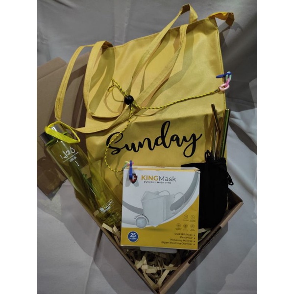 

Hampers For Back To Campus