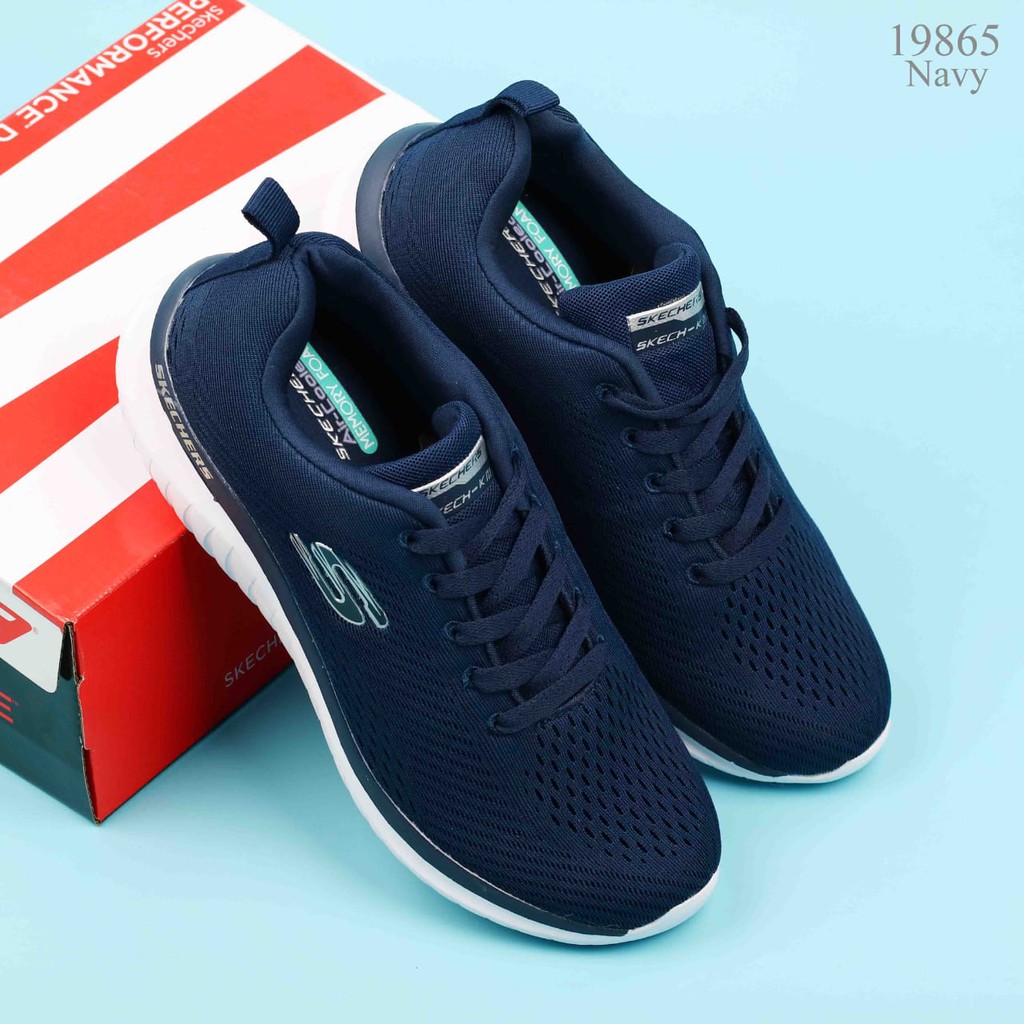 Sneaker skecher pria 19865