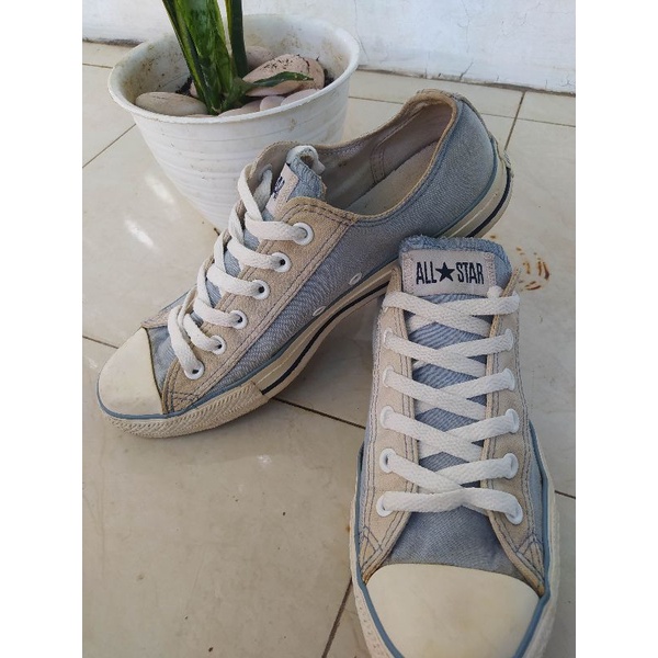 Preloved Sepatu converse All Star Classic biru telur asin size 41 second Original
