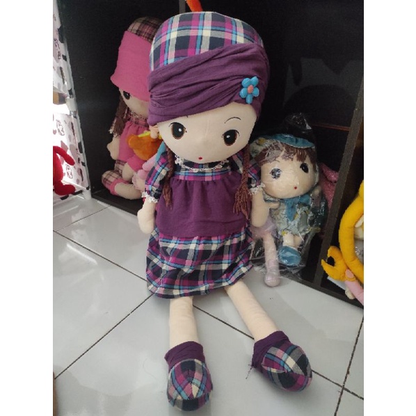 Boneka cewek cantik brand HWD jumbo