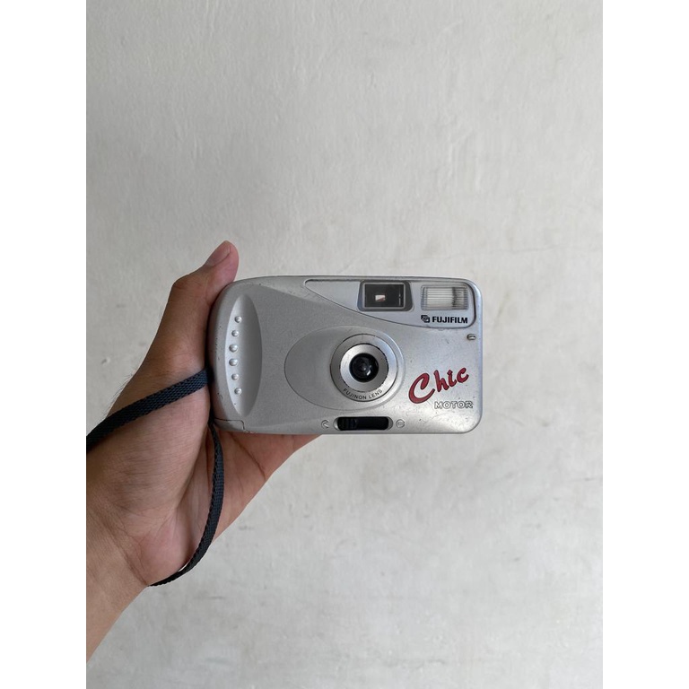 Kamera Analog Fujifilm Chic
