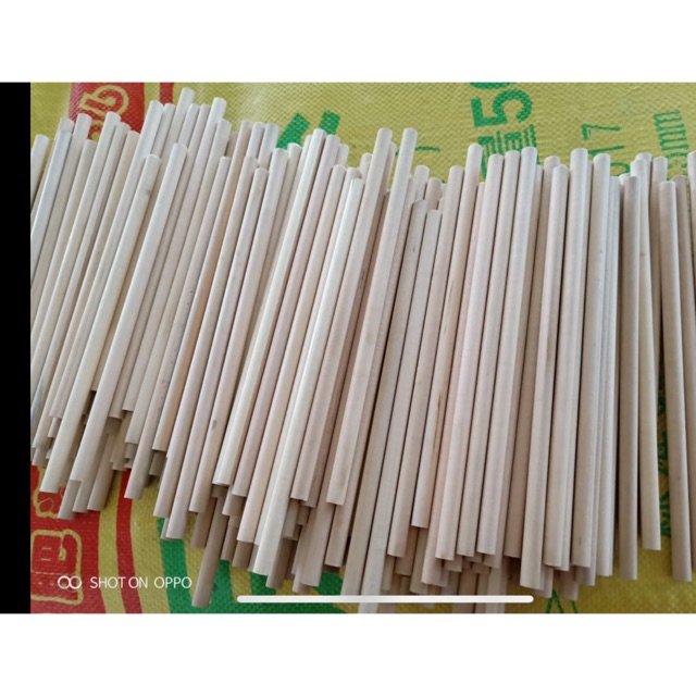 

Pensil polos kayu import isi 100 buah segienam bulat atau segitiga