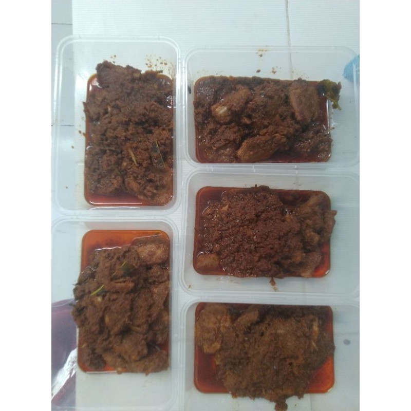 

Rendang Daging Sapi by Rendang Mamak 250gram