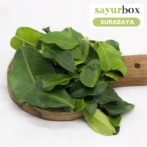 

Daun Jeruk Conventional 100 gram (Sayurbox) - SURABAYA