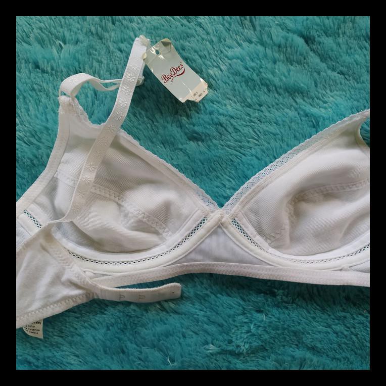Bee Dees By Triumph 0904 Bra Remaja Cotton Size 32Ab