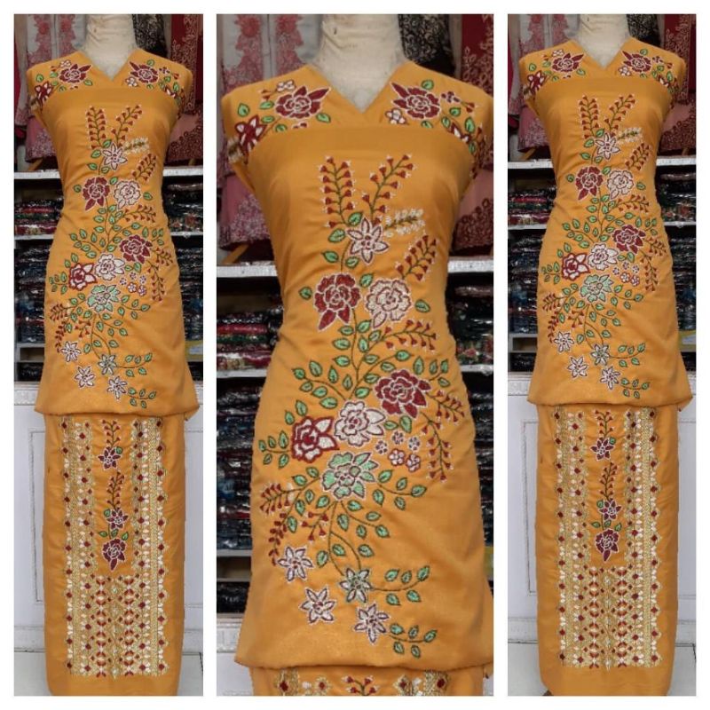 bahan/bakal baju kurung Bukittinggi