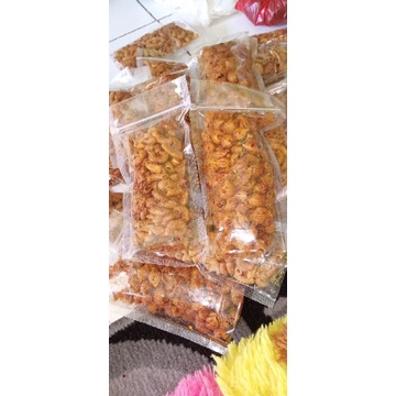 

macaroni cemilan renyah gurih pedas dan oryginal