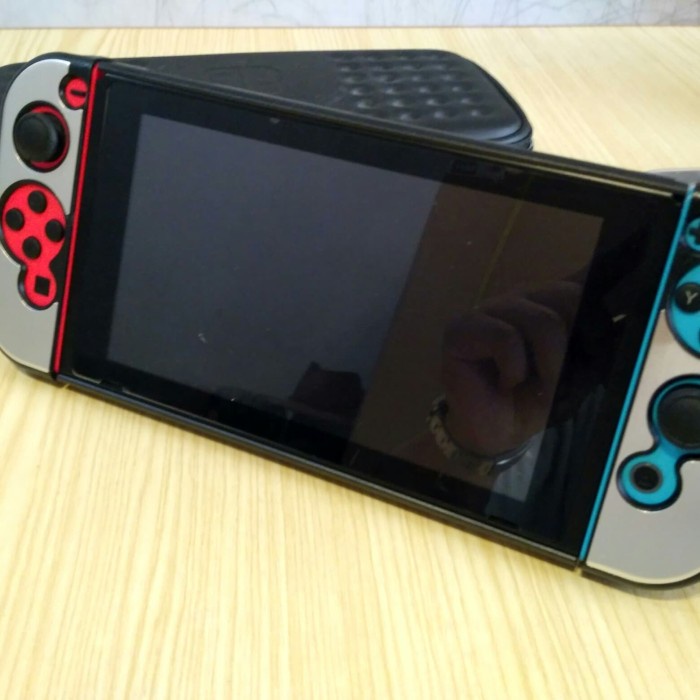 Nintendo Switch case aluminum