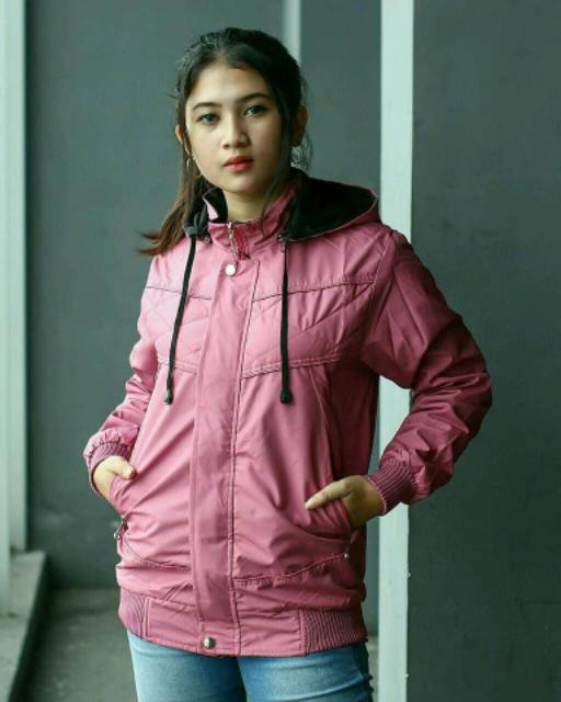 jaket bolak balik cewek,jaket gaul,jaketoriginal,jaketparasut,jaketcewek