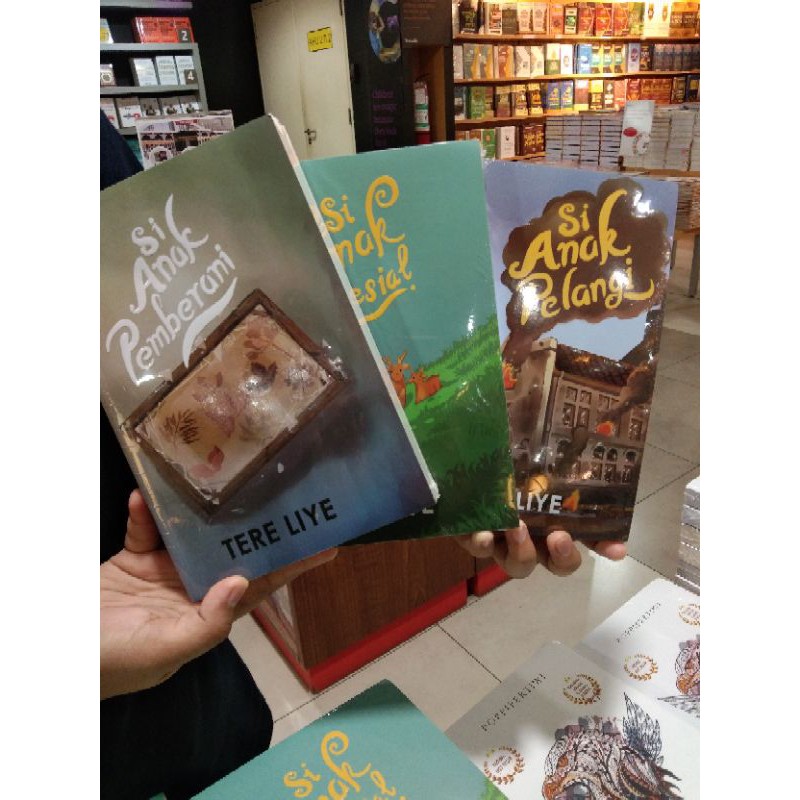 Tere Liye Si Anak Pelangi,Si Anak Spesial, Si Anak Pemberani