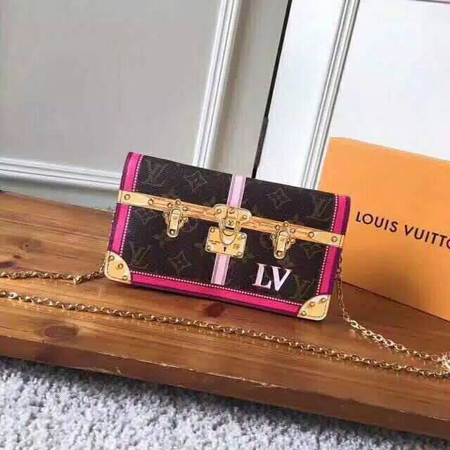 LV louis vuitton clutch
