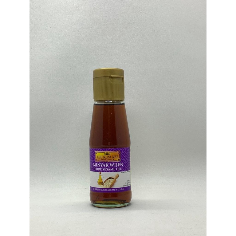 

MINYAK WIJEN / SESAME OIL LEE KUM KEE 115 ML