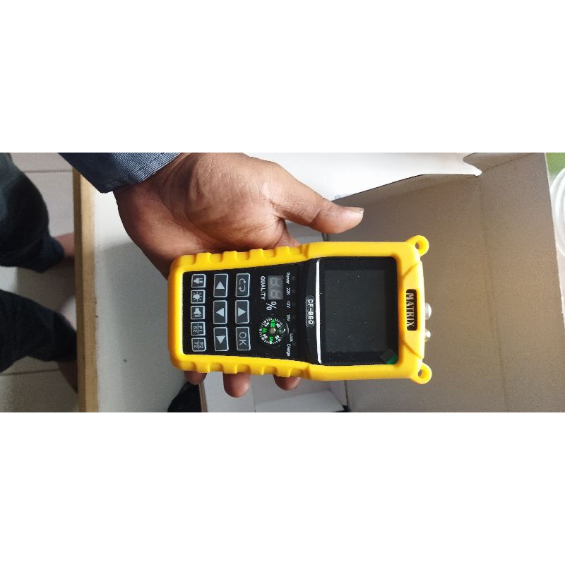 Satfinder Matrix CF860 S2-T2 untuk kebutuhan pointing satelit dan digital terestrial