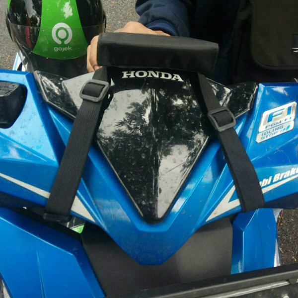 Holder HP Android Waterproof Untuk Motor Tas Gojek Touchscreen Layar Sentuh Sentuh