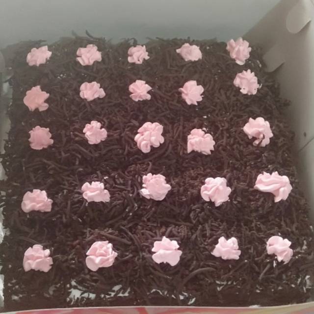 Ku Hantaran Cake Potong Brownies Kukus Coklat Ukuran Loyang 24 Shopee Indonesia