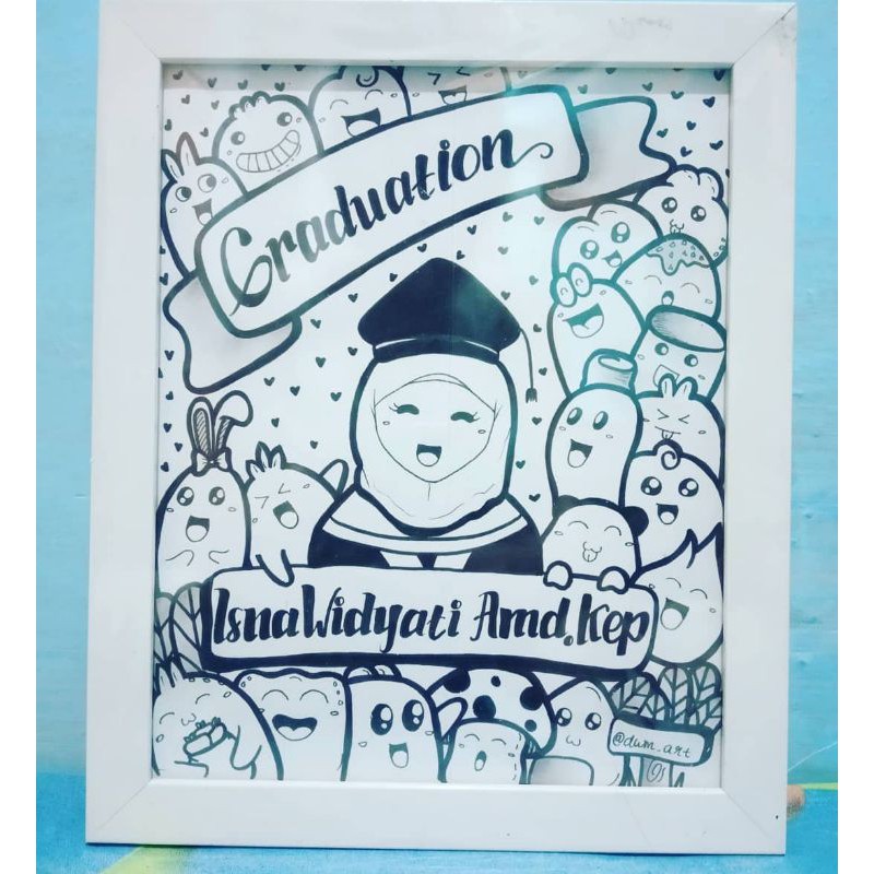 

DOODLE ART HITAM PUTIH/GRADUATION/HADIAH WISUDA/HADIAH UNIK/HADIAH MURAH/HADIAH BERKESAN