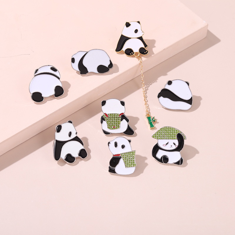 Pin Bros Lencana Enamel Bentuk Kartun Hewan Panda Untuk Hadiah Teman