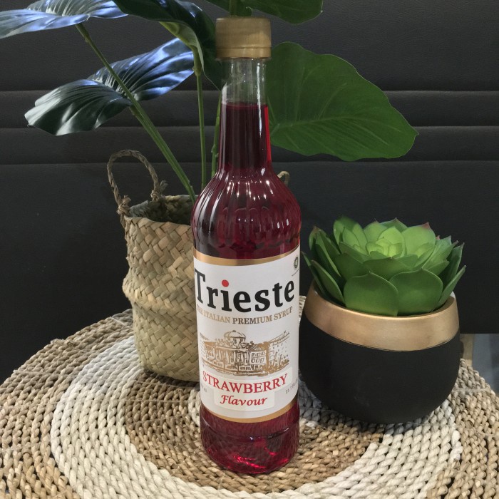 

SIRUP- SIRUP TRIESTE STRAWBERRY FLAVOUR -SIRUP.