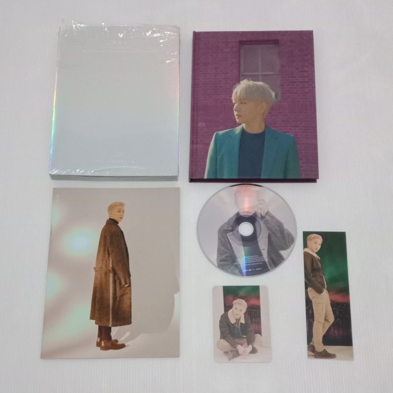 Lee Changsub from BTOB 1st Mini Album MARK Unsealed + Poster