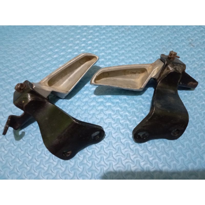 FOOT STEP BELAKANG YAMAHA MIO GT MIO J ORIGINAL