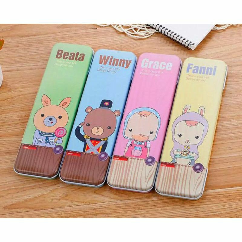 

Tempat pencil karakter