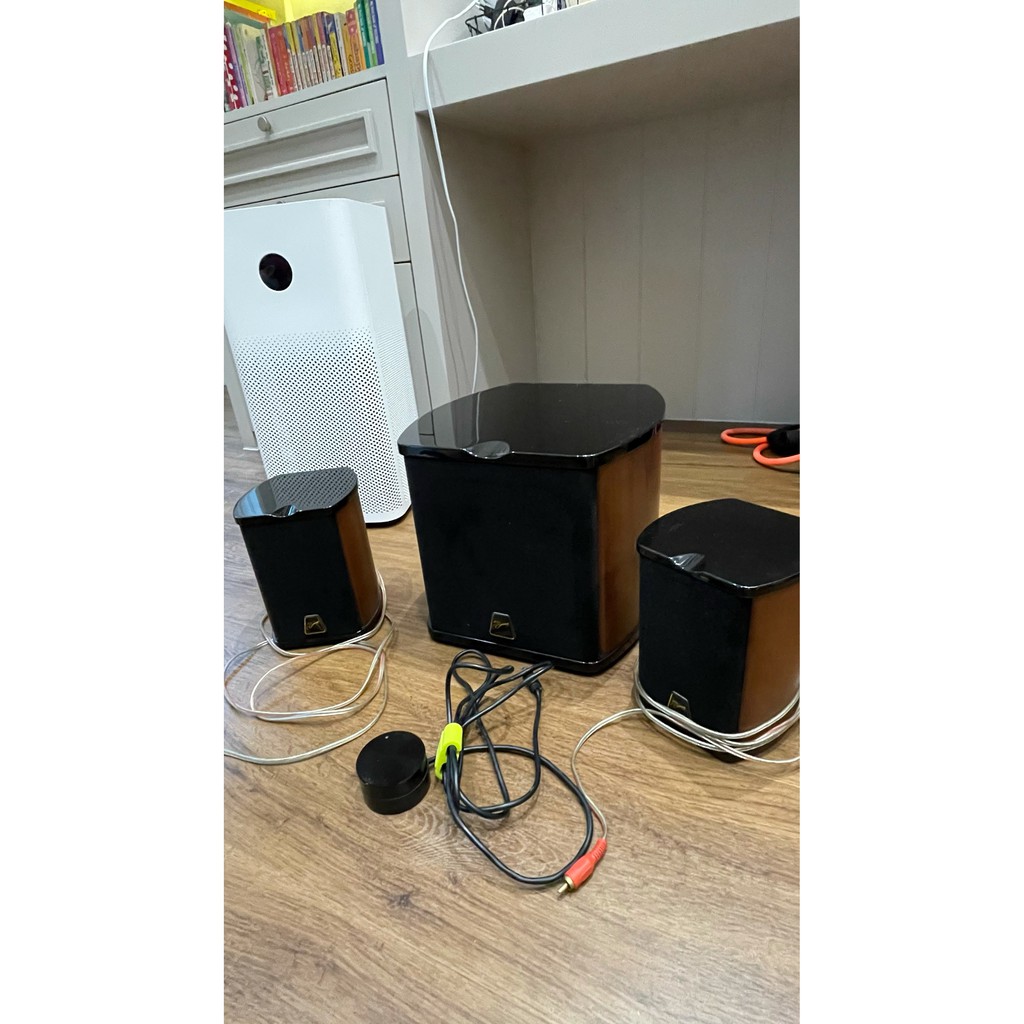 Speaker Hivi Premium 2.1 Swan M50W