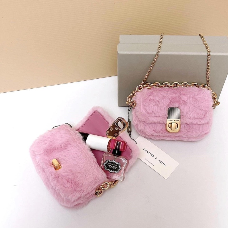 Enya Chain Mini Bag