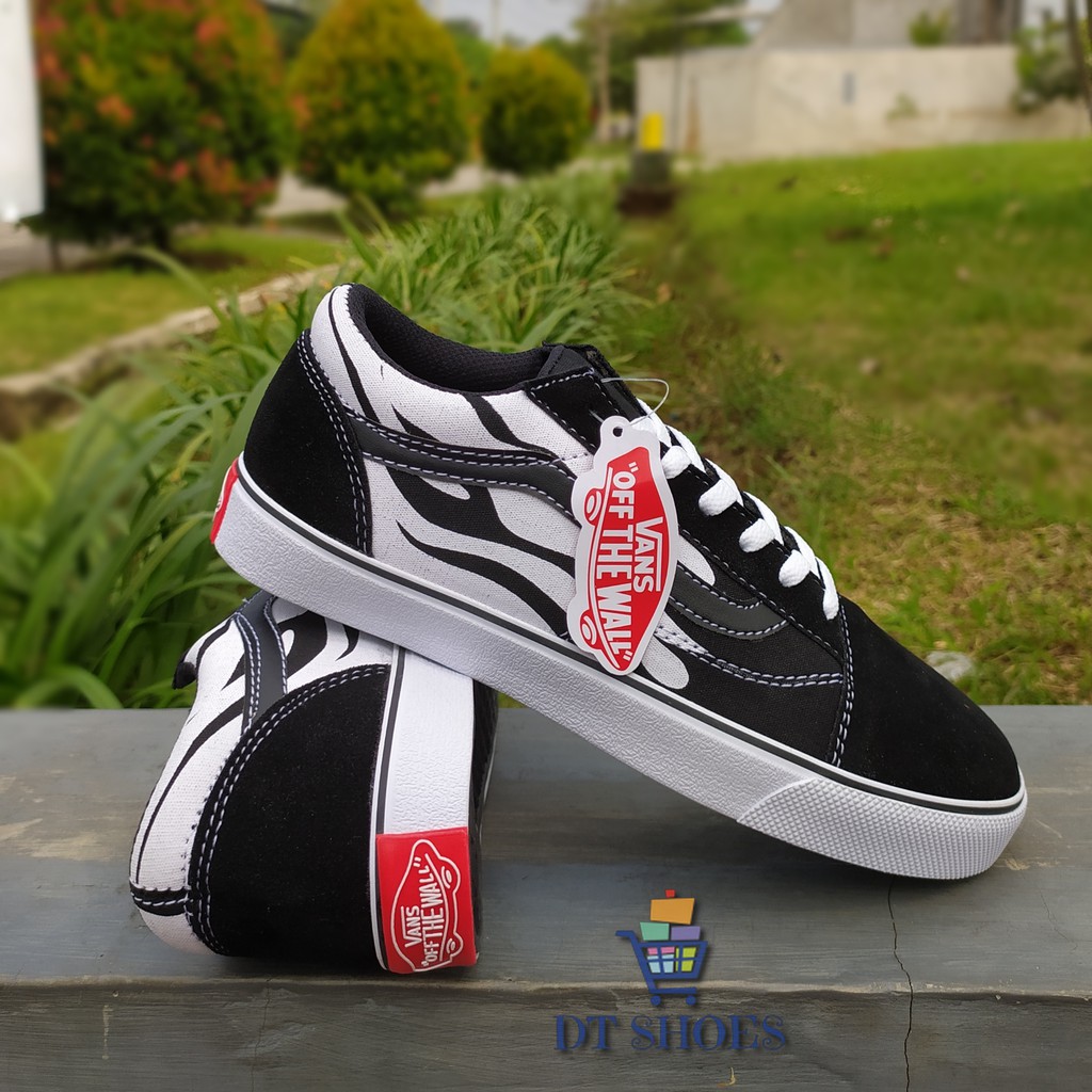 Sepatu Vans Pria  Kasual Old Skool Style 36 SF Flame Black White Lidah Api Hitam Termurah