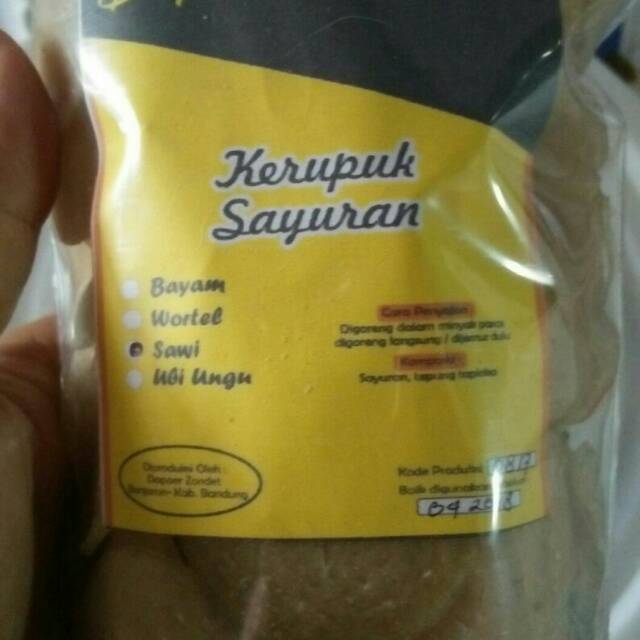 

Kerupuk sayuran