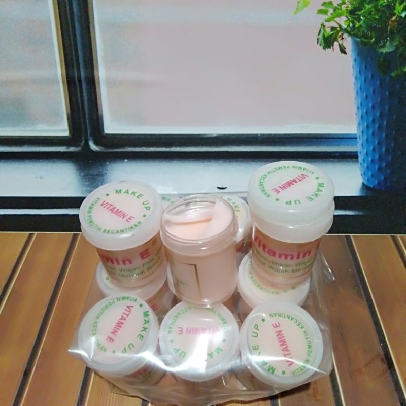 Cream Vitamin E // Krim Vit E (ECER)
