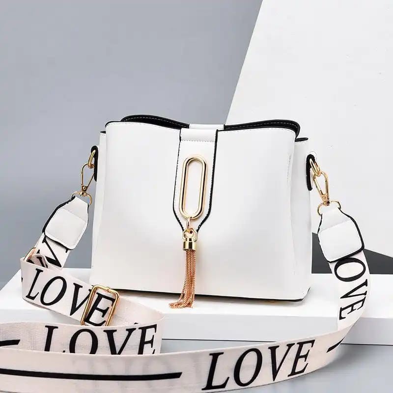 GI 41688 28090 RISCE TAS SELEMPANG IMPORT WANITA CEWEK PEREMPUAN BATAM TALI MOTIF LOVE JT LT 1230 CR 7433 EL 5078