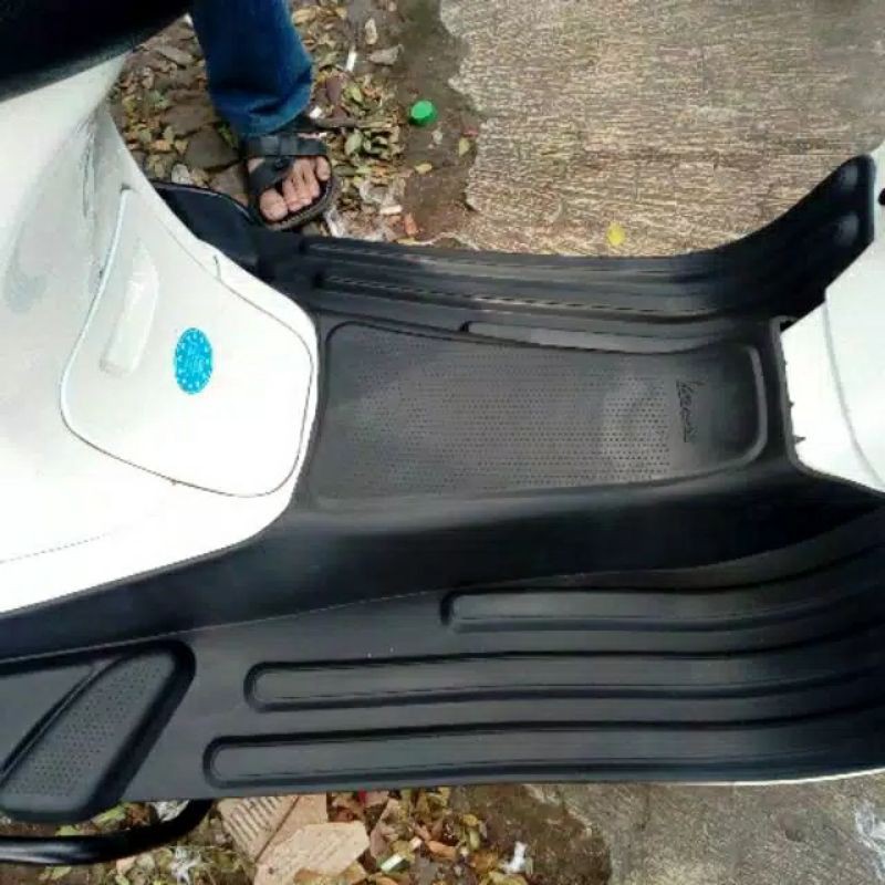 karpet cvt vespa S LX LXV floormate