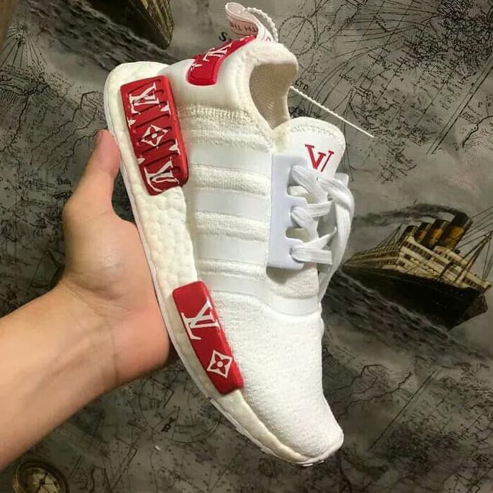 Langsung Kirim Sepatu Sneakers Adidas NMD RI × Luis Vuitton White Red - Merah ON SALE
