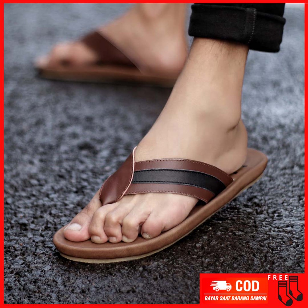 MOLK|Sandal Casual Kulit Asli Jepit Pria Terbaru Hangout Ngemall Anti Slip Original Brand Distro Mur