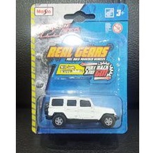 Jeep Wrangler Maisto Putih