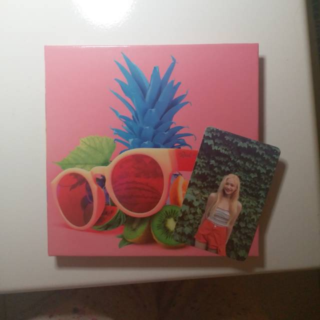 RED VELVET THE RED SUMMER UNSEALED + YERI PC