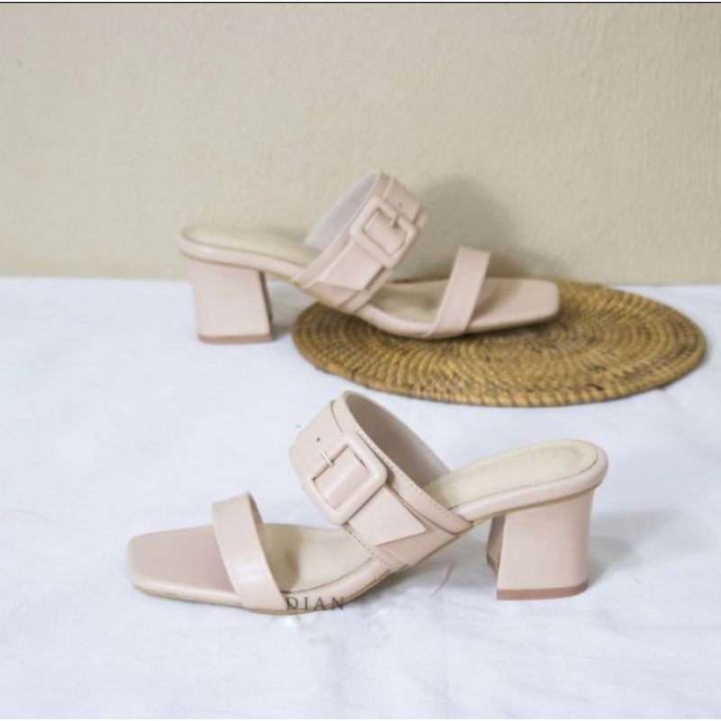 SELLA Heels Sandal Wanita