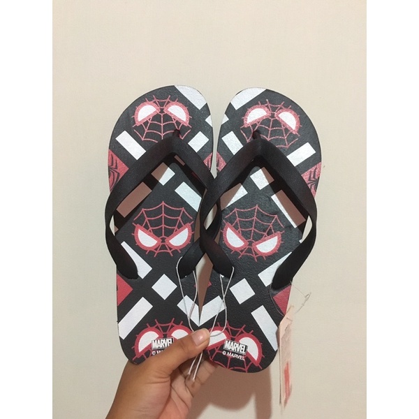 Sandal on sale marvel miniso