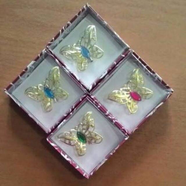 RB Souvenir pernikahan pernikahan bros kupu gold 100 pcs Sovenir pernikahan pernikahan bros kupu