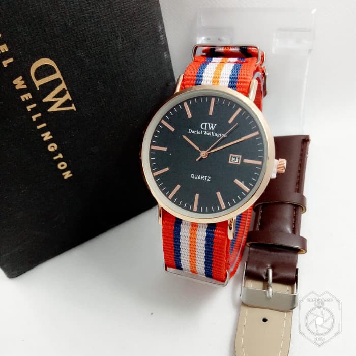 

D.W KANVAS TANGGAL PAKET KULIT ORANGE BLUE WHITE CVR BLACK (DARK BROWN