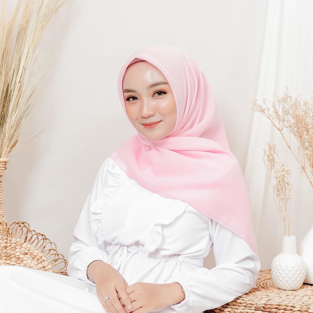 Promo Bella Square Pollycotton Segi Empat Part 3-Baby Pink