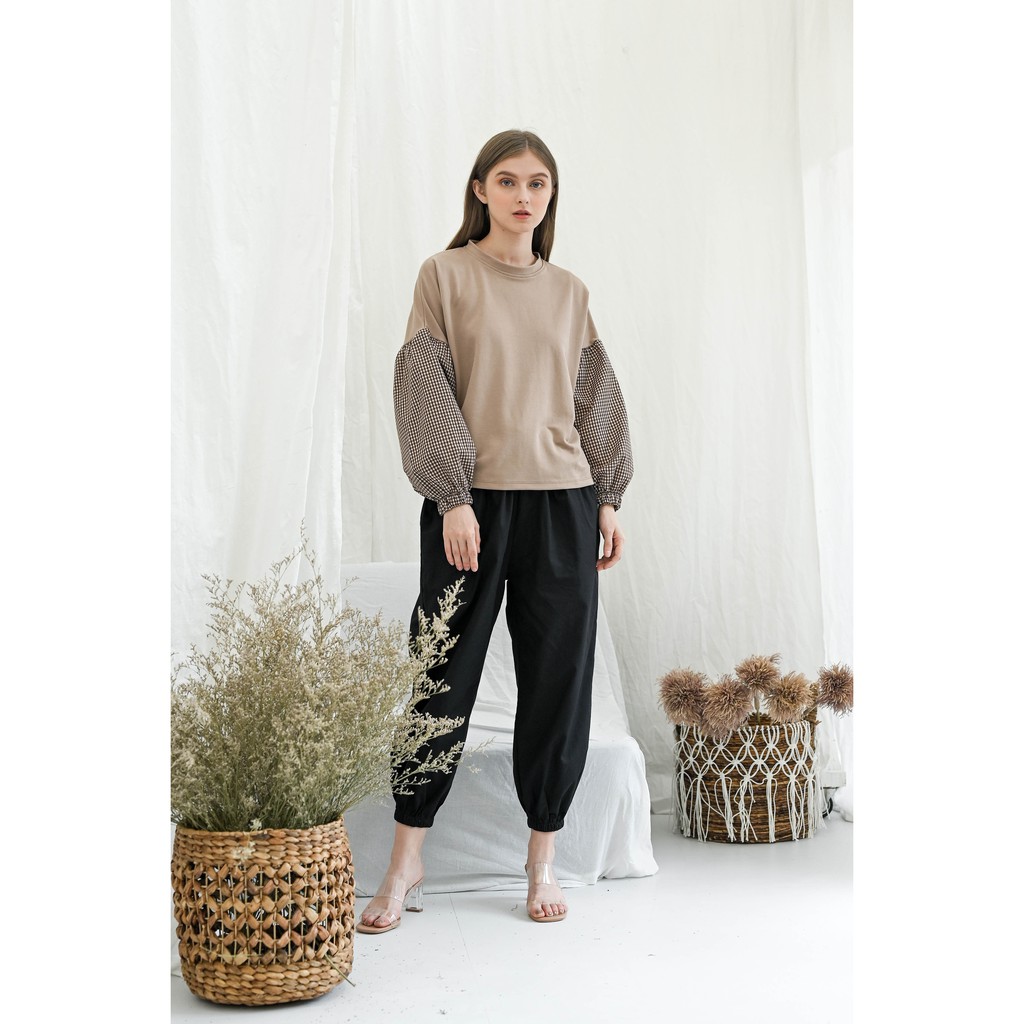 Yoenik Apparel Ghaniyyah Mix Balloon Tops Mocca M15829 R100S6 - Atasan Lengan Balon Blouse Wanita Korea Style-2