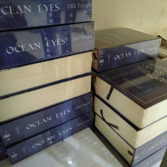 [PELUNASAN] MARKHYUCK FANBOOK BY VOCEDEELION