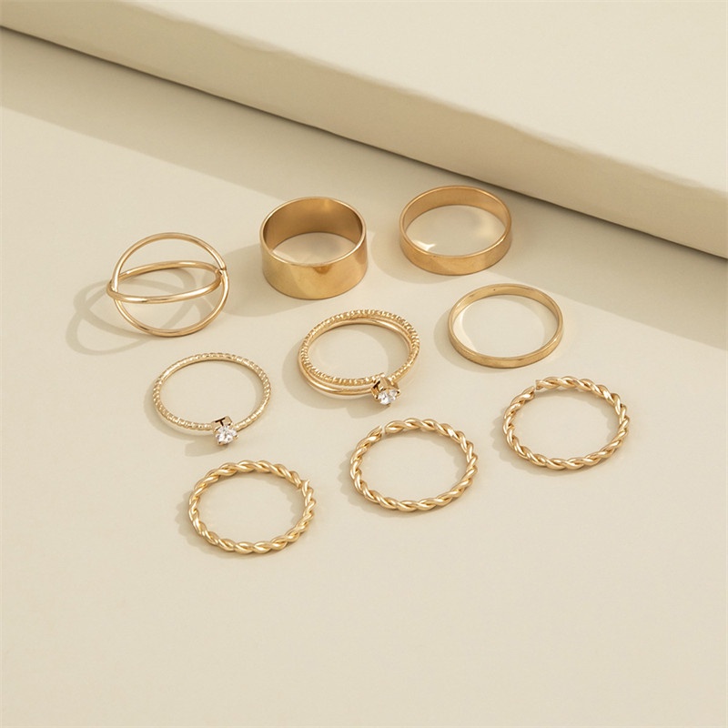 9 Pcs / Set Cincin Bentuk Geometris Melingkar Bahan Logam Untuk Wanita